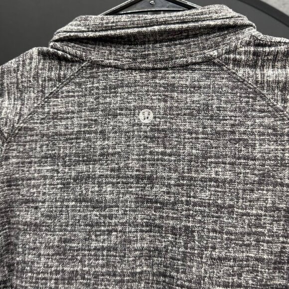 Lululemon Extra Mile 1/2 Zip - Picture 7 of 7